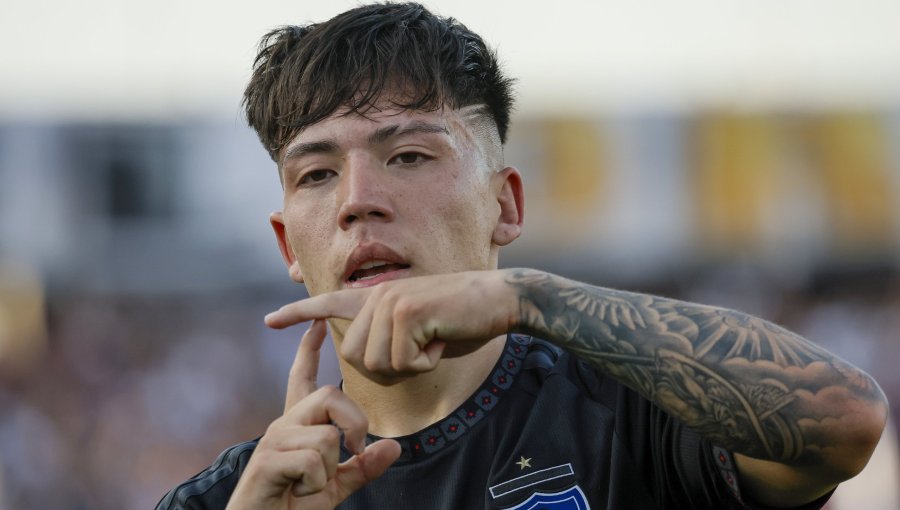 La emoción de Leandro Hernández tras su primer gol oficial con Colo-Colo: "Lo había buscado mucho"