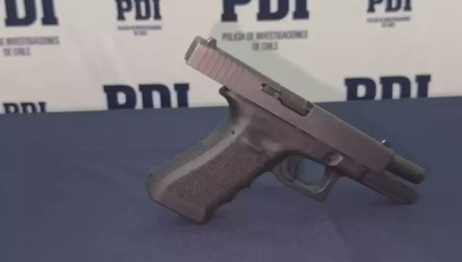 Alumno fue detenido en colegio de Rancagua tras ser sorprendido con arma de fuego