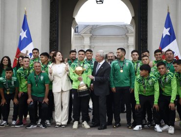 Santiago Wanderers recibió reconocimiento en La Moneda tras alzar la Libertadores Sub-20