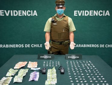 Carabineros sorprende in fraganti a pareja vendiendo drogas en la vía pública de La Ligua