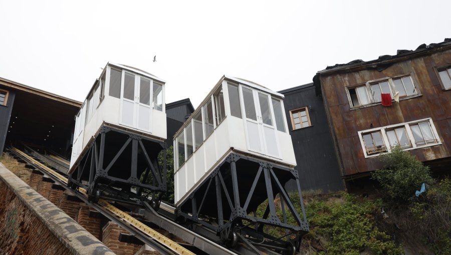 Plan busca rescatar los ascensores históricos de Valparaíso con monitoreo inteligente y enfoque urbano integral