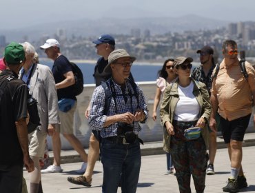 Gremios turísticos de Valparaíso esperan que Semana Santa sea el termómetro del impacto del alza de combustibles