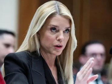 Donald Trump destituye a Pam Bondi como fiscal general de EE.UU.: asumirá un "nuevo cargo en el sector privado"
