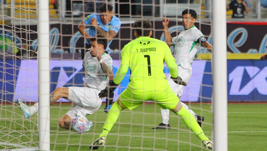 O’Higgins se impone ante Audax Italiano en un ajustado duelo en El Teniente