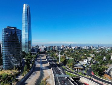 Economía pierde dinamismo en marzo por efectos de la situación geopolítica, pero se mantiene en terreno favorable