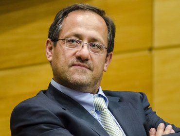 Exministro Beyer por hechos de violencia escolar: "Ha faltado inteligencia y coordinación del sistema preventivo de delitos"