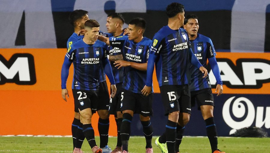 Huachipato volvió a festejar con una contundente goleada sobre la U. de Concepción en la Liga de Primera