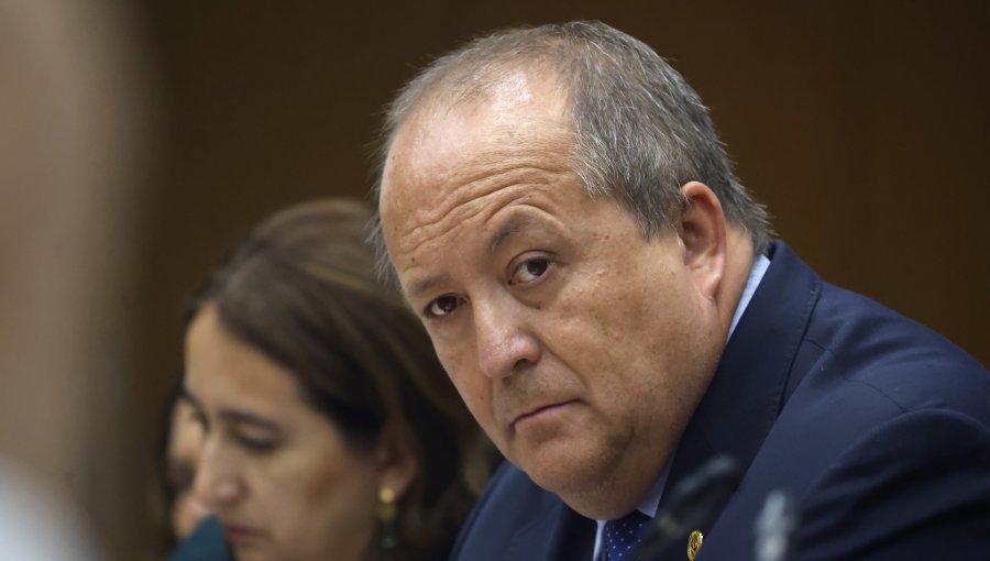 Fiscal Valencia apunta a posible advertencia de la defensa en fuga de Apablaza mientras en Argentina reactivan su búsqueda