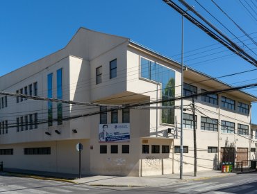 "Tiroteo en el tercer piso": Amenaza de ataque armado en el Colegio Nacional de Villa Alemana obliga a suspender clases