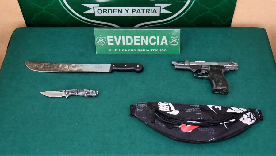 Tres adolescentes fueron detenidos tras ingresar armados a un liceo de Temuco y amenazar a la comunidad escolar
