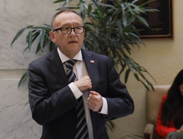 Ministro de la Segpres afirma que proyecto de Reconstrucción Nacional es clave para que la economía vuelva a crecer al 4%