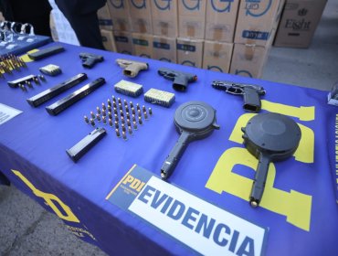 Un ciudadano iraní y dos chilenos fueron detenidos en operativo contra banda dedicada al contrabando de cigarrillos en Colina