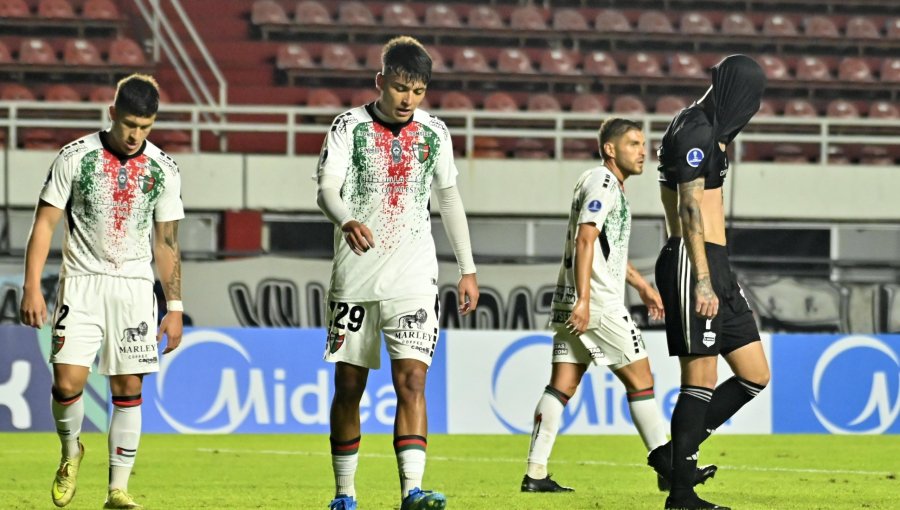 Palestino iguala sin goles como visitante ante Deportivo Riestra en su estreno por la Copa Sudamericana