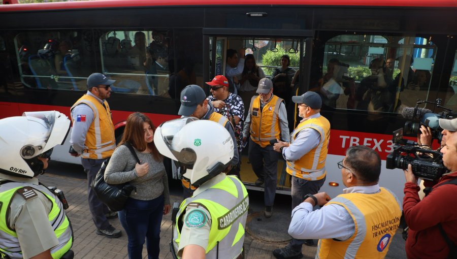 Congreso despacha a ley el proyecto que endurece las sanciones a evasores del transporte público