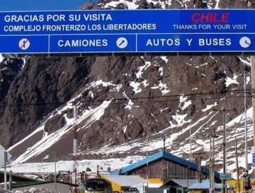 Paso Los Libertadores cerrará de manera preventiva a partir de este viernes por "condiciones climáticas desfavorables"