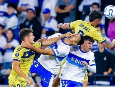 Volante de Boca Juniors explicó su foto viral durante el partido ante U. Católica: "Sólo intentaba sacármelo de encima"