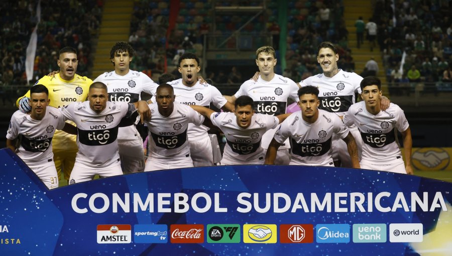 Arquero de Olimpia denuncia falta de agua en camarines tras vencer a Audax en Copa Sudamericana