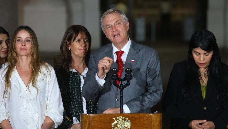 Presidente Kast tras agresión a ministra Lincolao: "Debe marcar un punto de inflexión"
