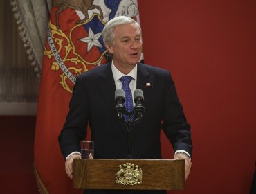 Presidente Kast endurece el tono contra irregularidades: advierte destituciones y pide auditores “empoderados” en el Estado