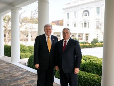 Trump interviene en elecciones húngaras y pide votar por Orbán con respaldo “total y absoluto”