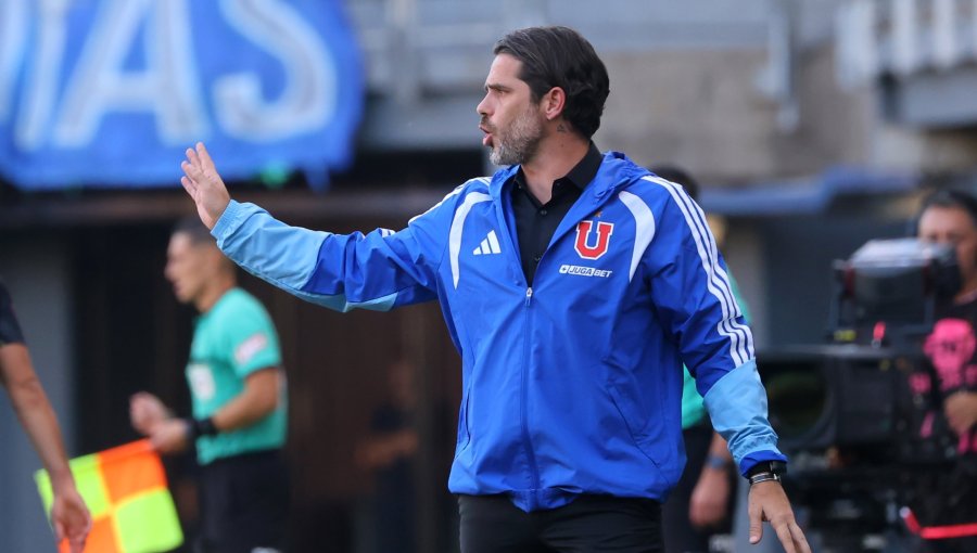 Entrenador de la U actualizó el estado de salud de Aránguiz y Lucero y adelantó el partido ante Ñublense