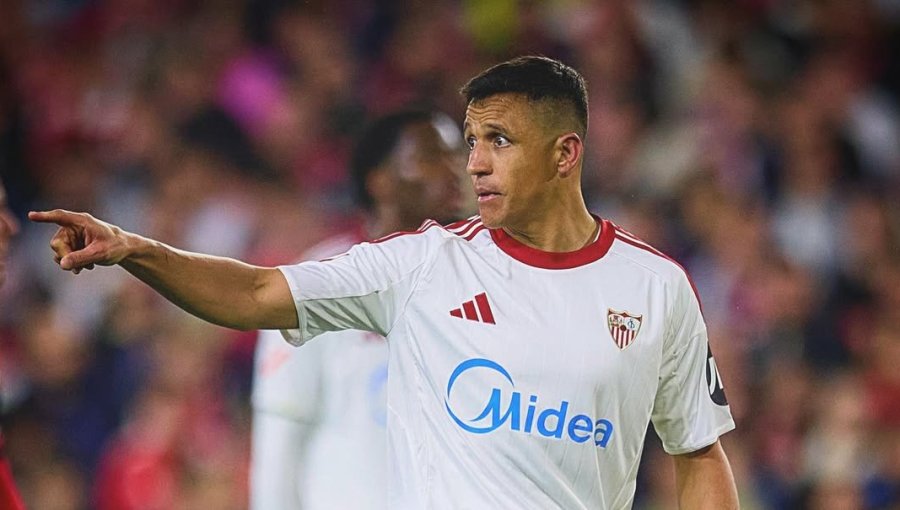 DT del Sevilla se la pone difícil a Alexis Sánchez por la cantidad de atacantes en el plantel: "Todos no van a jugar"