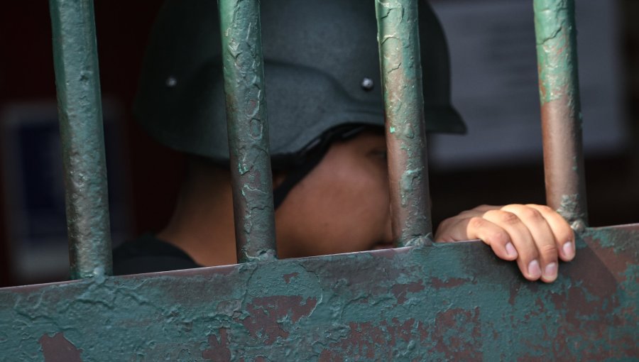 Funcionario de Gendarmería muere al interior de recinto del Centro de Justicia