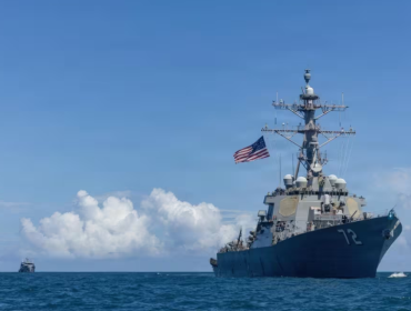 EE.UU. anuncia bloqueo a puertos iraníes y escala tensión en Medio Oriente