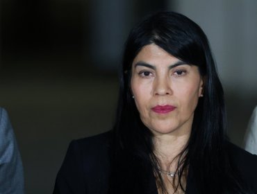 Ministra Lincolao aceptó disculpas públicas de consejo académico y directorio de la Universidad Austral