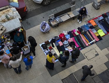 Regulación del comercio ambulante de Viña del Mar: Municipio se abre a la posibilidad de un mercado persa y locatarios discrepan