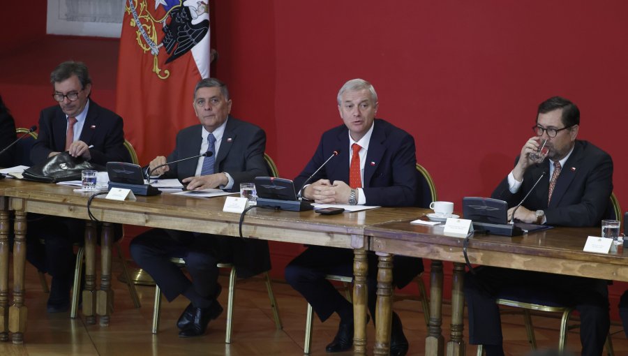 Presidente Kast pide unidad ante violencia extrema durante su segundo consejo de gabinete