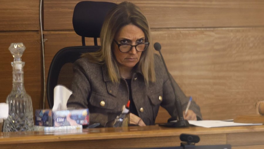 Jueza de Valparaíso está siendo investigada por denuncias de maltrato y acoso sexual: magistrada sólo puede hacer teletrabajo
