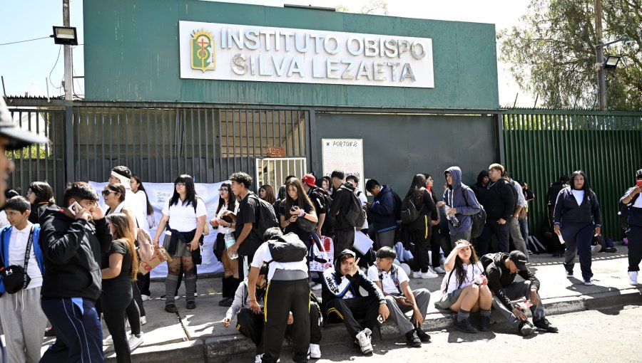 Asistente de educación sobrevive a brutal ataque en liceo de Calama y comienza su recuperación