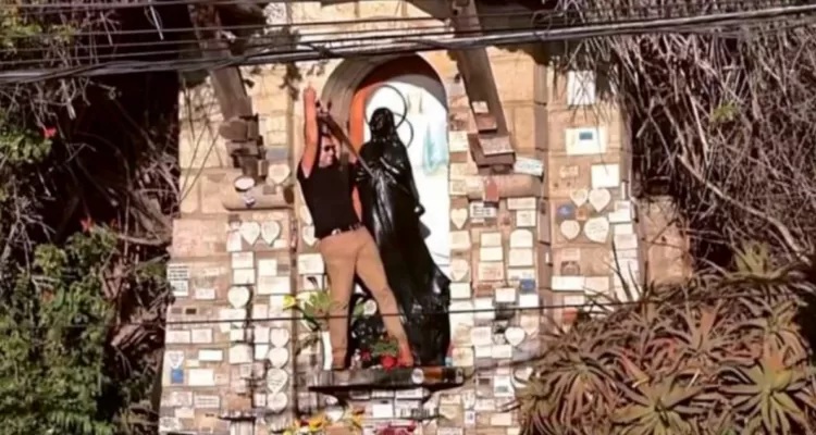Condenan acto de vandalismo contra la imagen de la Virgen Negra en Viña del Mar: acusan a pastor evangélico