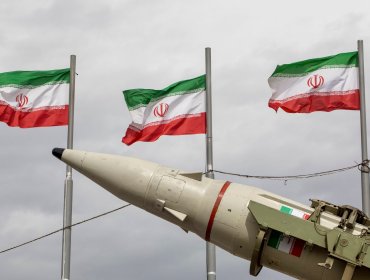 "Está enterrado bajo tierra": Estados Unidos exige a Irán entregar su material nuclear