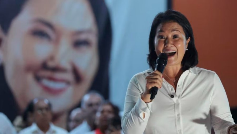 Elecciones en Perú: Fujimori encamina su paso al balotaje mientras el segundo lugar se define voto a voto