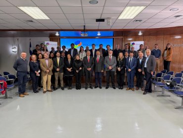 Delegado Millones apuesta por "armonizar" el trabajo de los puertos de San Antonio y Valparaíso en inédito encuentro Folovap