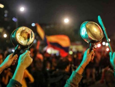 Cacerolazos en distintas ciudades del país se registraron durante la primera cadena nacional del Presidente Kast