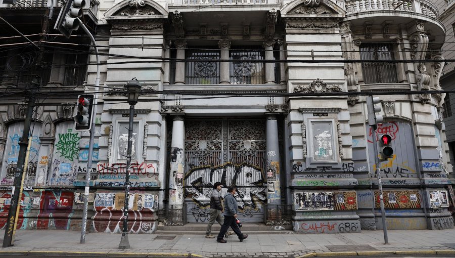 Crisis total en Empresa El Mercurio de Valparaíso: profesionales denuncian sueldos impagos, cotizaciones retenidas y abandono
