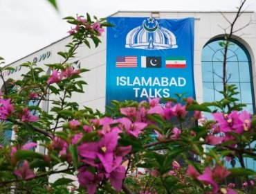 Irán confirma mediación de Pakistán para dialogar con EE.UU. sobre tema nuclear