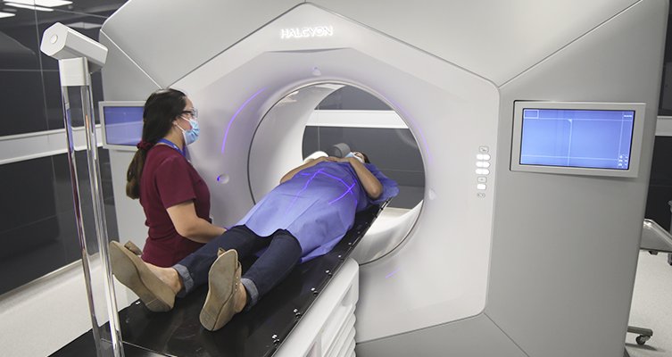 Ocho regiones carecen de centros de radioterapia lo que dificulta o retrasa el manejo de los pacientes y su sobrevida