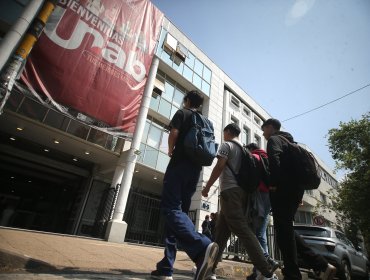 Gobierno busca "estandarizar protocolos" de universidades y colegios tras aumento de amenazas en la región de Valparaíso