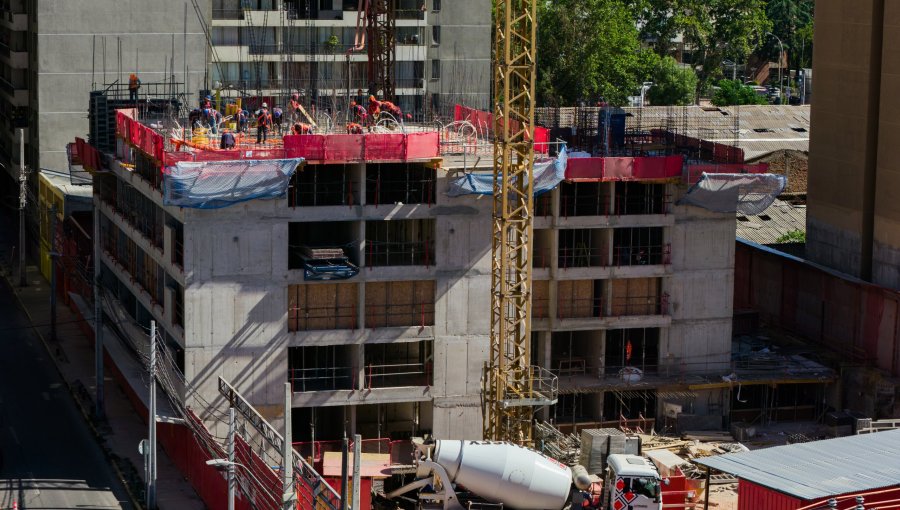 Editorial: La eliminación al IVA a nuevas viviendas no generará más construcción: Hay que complementar con el “Pie Cero” de Matthei