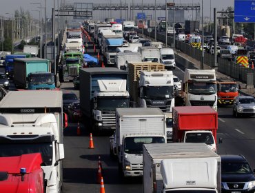 Delegado de Valparaíso advierte que Carabineros “va a actuar” si camioneros obstruyen el tránsito de la ruta 68