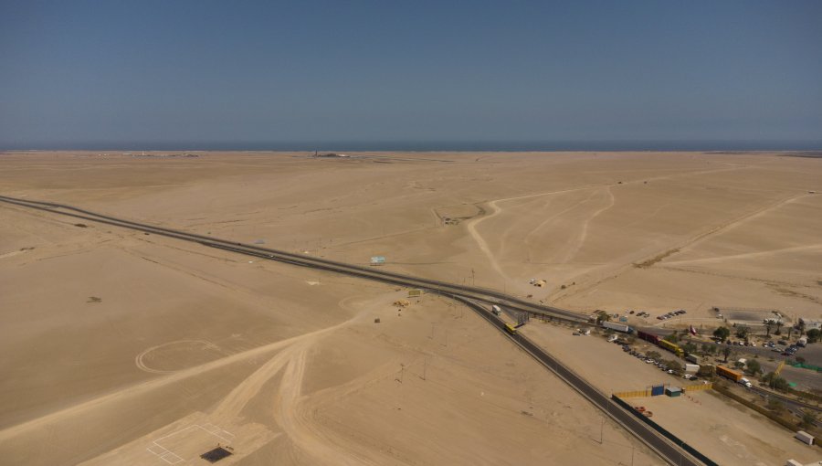 Zanja en la frontera norte alcanza 20% de avance y advierten que en invierno será "mucho más lento"