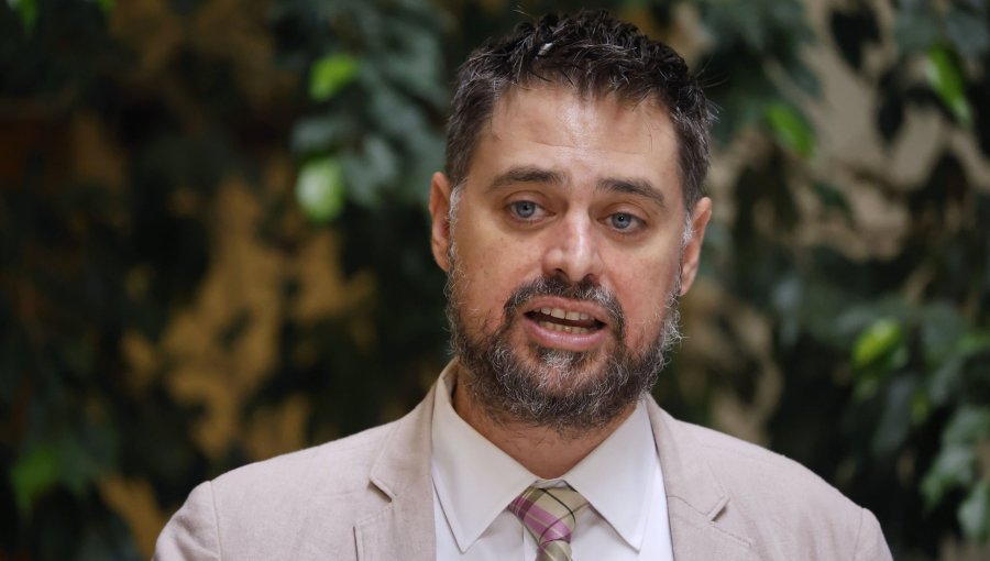 Diputado Manouchehri cuestiona rebaja de impuestos del Gobierno en debate por reconstrucción