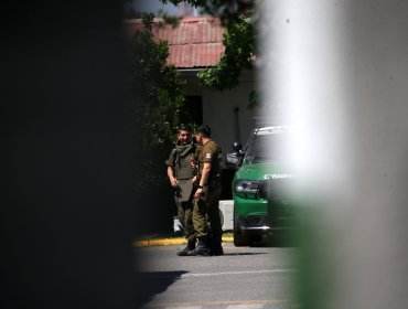 Muere sujeto detenido en Subcomisaría de Carabineros en la Región Metropolitana