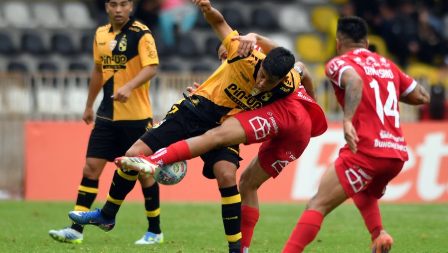 Coquimbo Unido y Ñublense firman un empate en el Sánchez Rumoroso