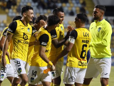 O’Higgins vino de atrás y venció a Cobresal en El Salvador