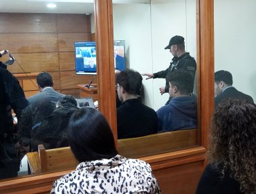 Decretan arraigo nacional y firma quincenal para imputados por agresión a ministra Lincolao en Valdivia